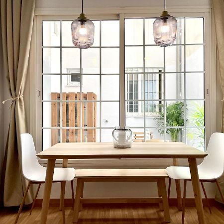Encantador Apartamento Con Patio Málaga Eksteriør billede