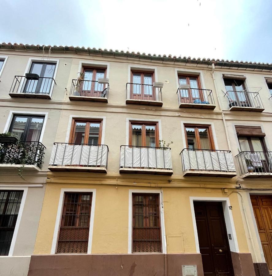 Encantador Apartamento Con Patio Málaga Eksteriør billede
