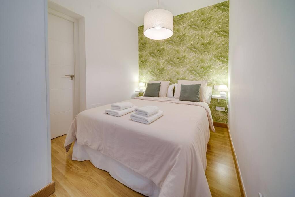 Encantador Apartamento Con Patio Málaga Eksteriør billede