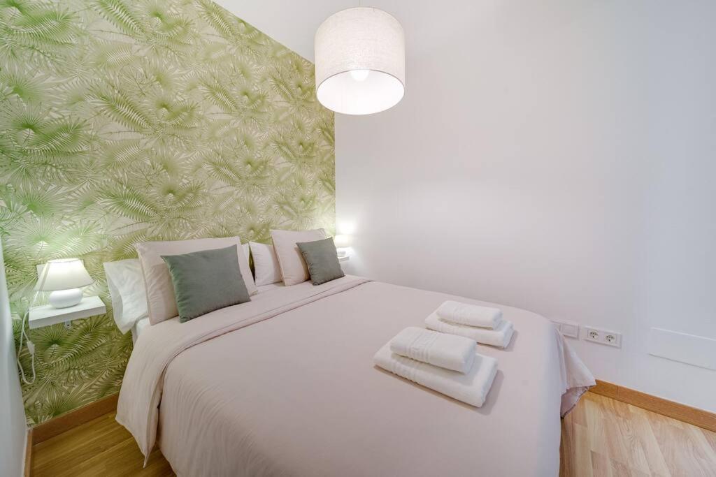 Encantador Apartamento Con Patio Málaga Eksteriør billede